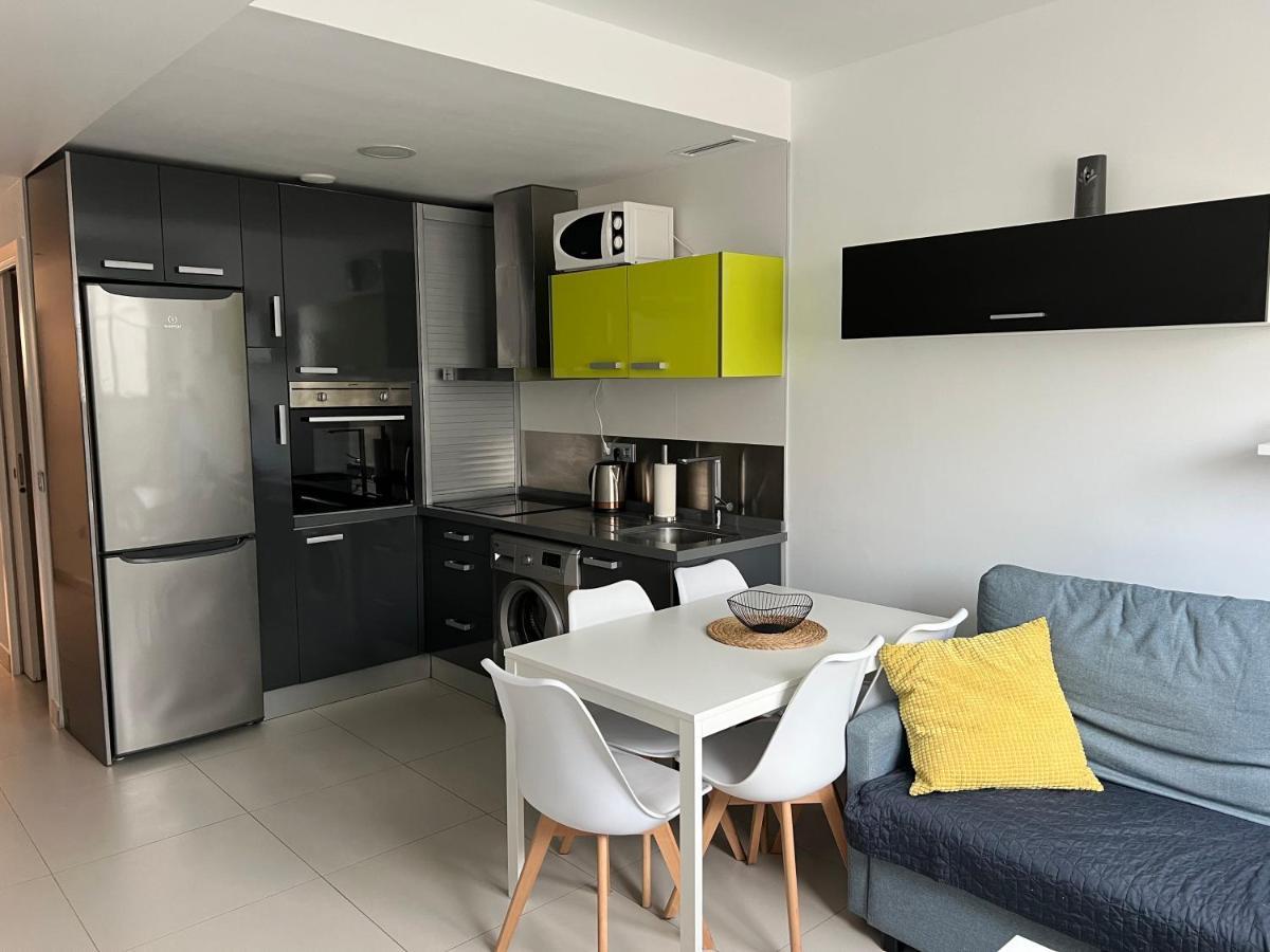 Beach Apartment ตอร์เรเวียคา ภายนอก รูปภาพ